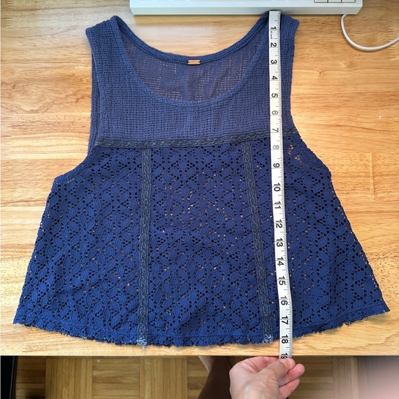 Free People Blue Cropped Lace Tank Top - Picture 5 of 6